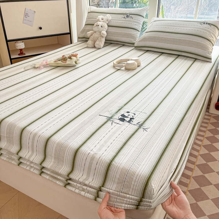 91家纺网 家纺一手货源 找家纺 博雅 2025新款全棉老粗布烫画床笠系列 条纹-竹林熊猫