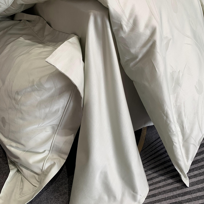 91家纺网 家纺一手货源 找家纺 莱豫 2025新款100支新疆阿克苏长绒棉提花四件套 郁金香绿