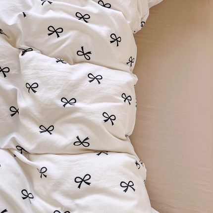 N先生+V 13814689556 发大图/买家秀 2025新款ins博主风超柔印花卡通水洗棉系列 蝴蝶结