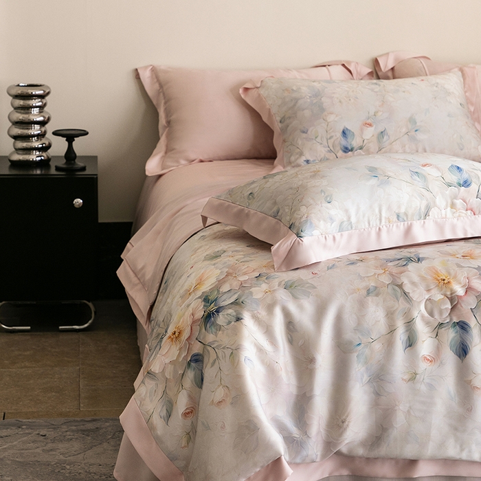 91家纺网 家纺一手货源 找家纺 立奥被业 2025年新款100%莱赛尔夏被莱赛尔夏被四件套天丝夏凉被 忆江南-粉