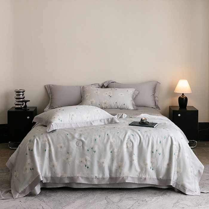 91家纺网 家纺一手货源 找家纺 立奥被业 2025年新款100%莱赛尔夏被莱赛尔夏被四件套天丝夏凉被 沁语-灰