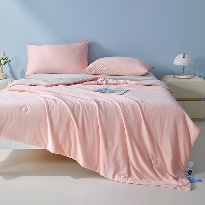 91家纺网 家纺一手货源 找家纺 （总）梦恬佳 2025新款高克重A类双拼凉感丝针织棉夏凉被