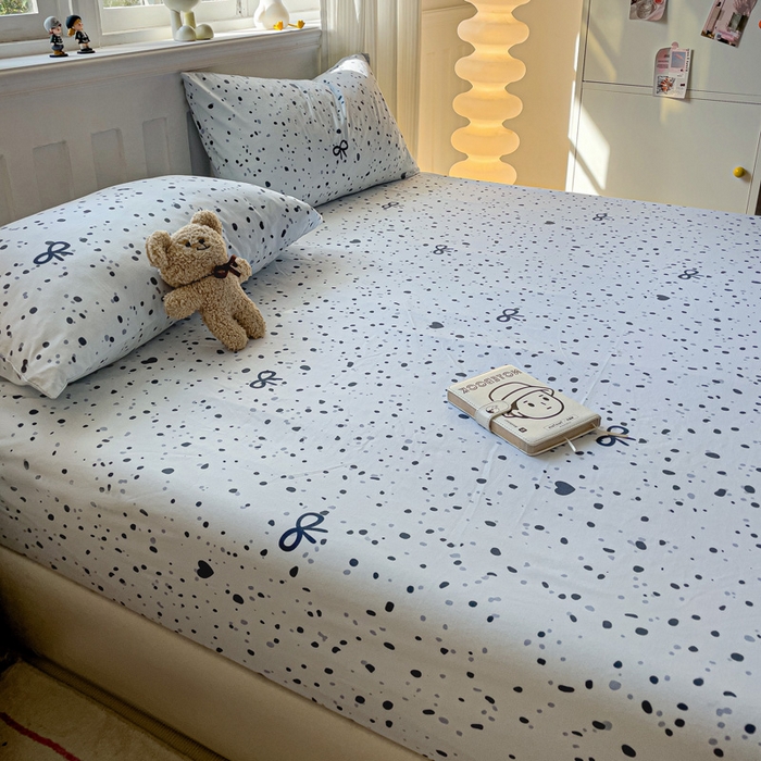 91家纺网 家纺一手货源 找家纺 仟人梦2025新款水洗棉印花床笠 艺术之名-兰