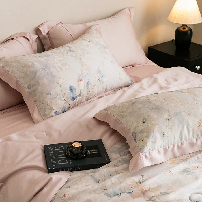 91家纺网 家纺一手货源 找家纺 立奥被业 2025年新款100%莱赛尔夏被莱赛尔夏被四件套天丝夏凉被 忆江南-粉