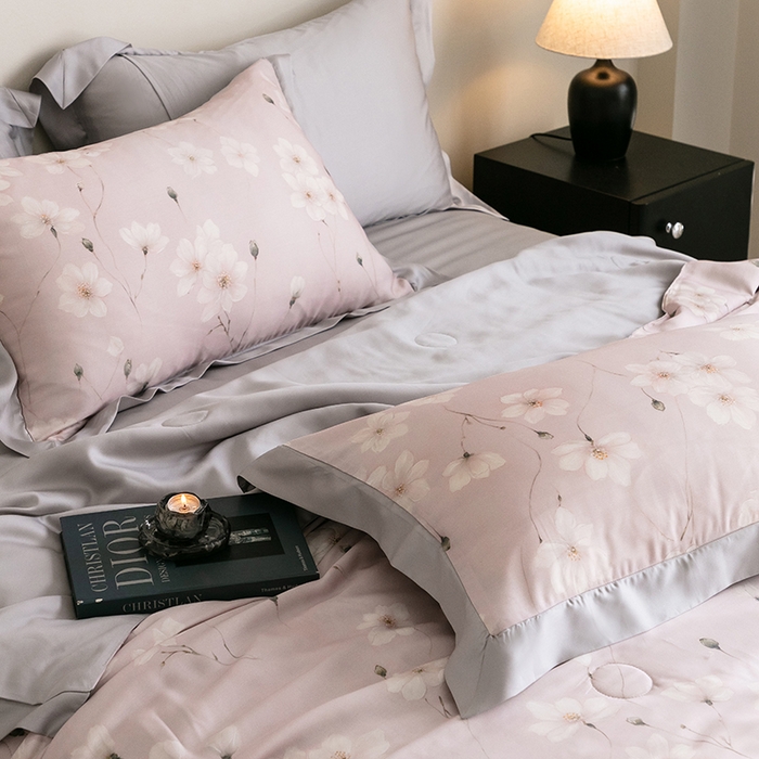 91家纺网 家纺一手货源 找家纺 立奥被业 2025年新款100%莱赛尔夏被莱赛尔夏被四件套天丝夏凉被 沁语-粉