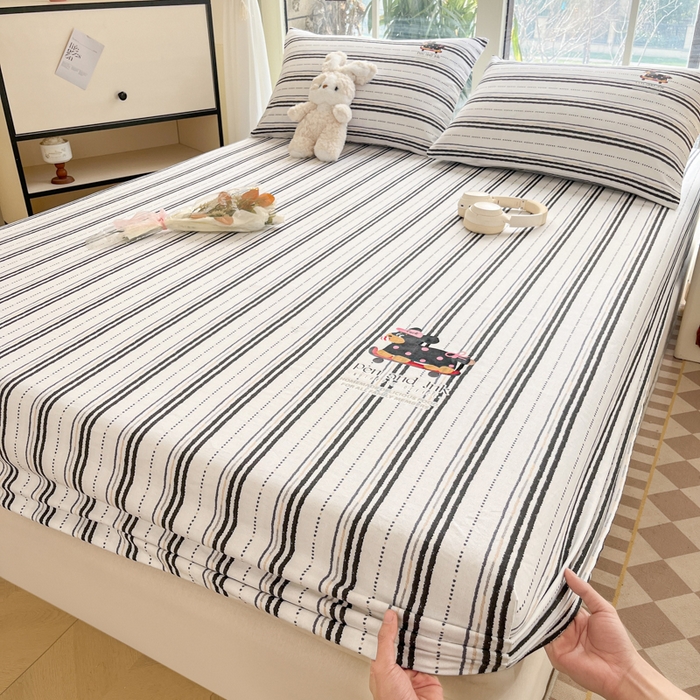 91家纺网 家纺一手货源 找家纺 博雅 2025新款全棉老粗布烫画床笠系列 条纹-波点狗