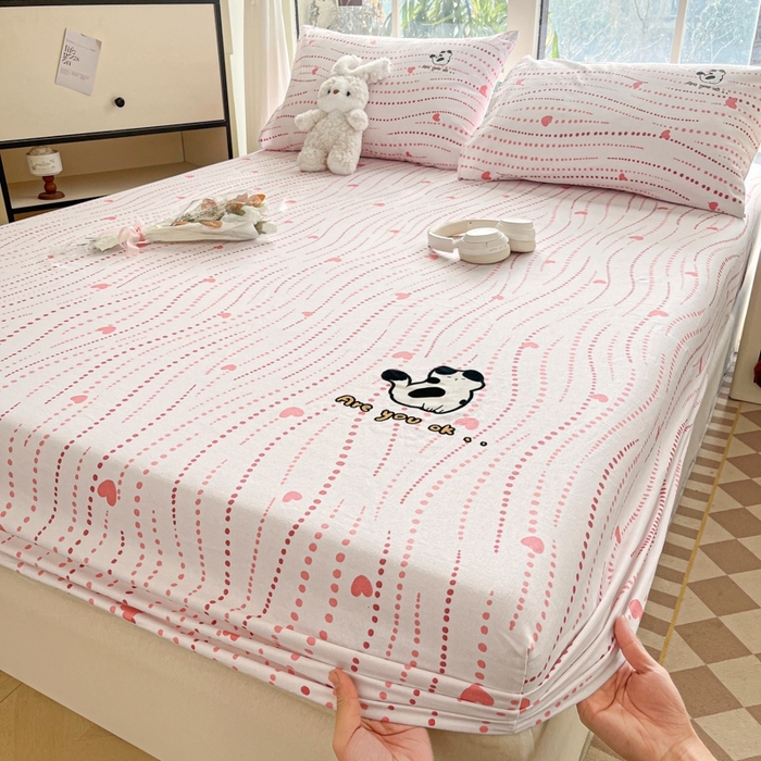 91家纺网 家纺一手货源 找家纺 博雅 2025新款全棉老粗布烫画床笠系列 心动-小花猫