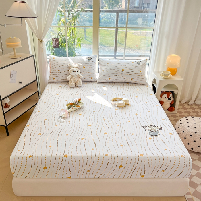 91家纺网 家纺一手货源 找家纺 博雅 2025新款全棉老粗布烫画床笠系列 心动-Bunny兔