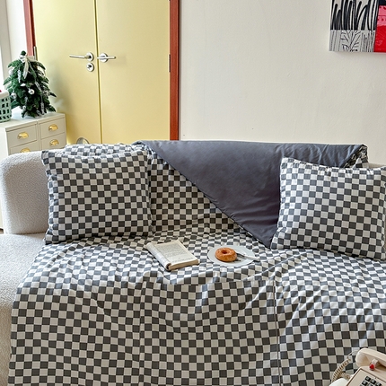 91家纺网 家纺一手货源 找家纺 （总）多米家居 2025新款全棉口袋印花抱枕被