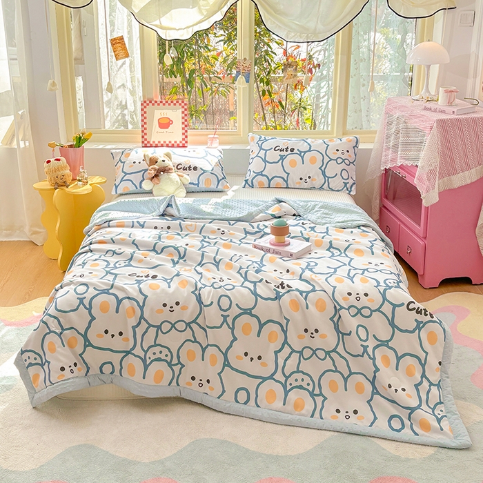 91家纺网 家纺一手货源 找家纺 恒畅 2025新款A类水洗棉印花豆豆被抗菌夏被夏凉被空调被 晚安兔兔