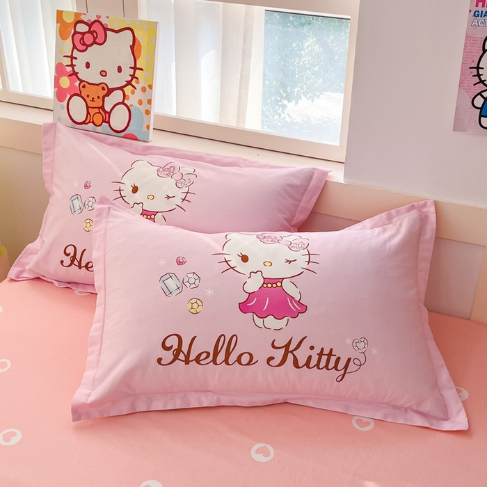 91家纺网 家纺一手货源 找家纺 博雅 2025新款三丽鸥全棉大版床笠-第二批 花花KT猫