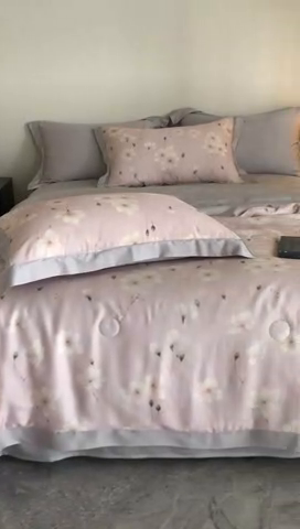 91家纺网 家纺一手货源 找家纺 立奥被业 2025年新款100%莱赛尔夏被莱赛尔夏被四件套天丝夏凉被 沁语-粉