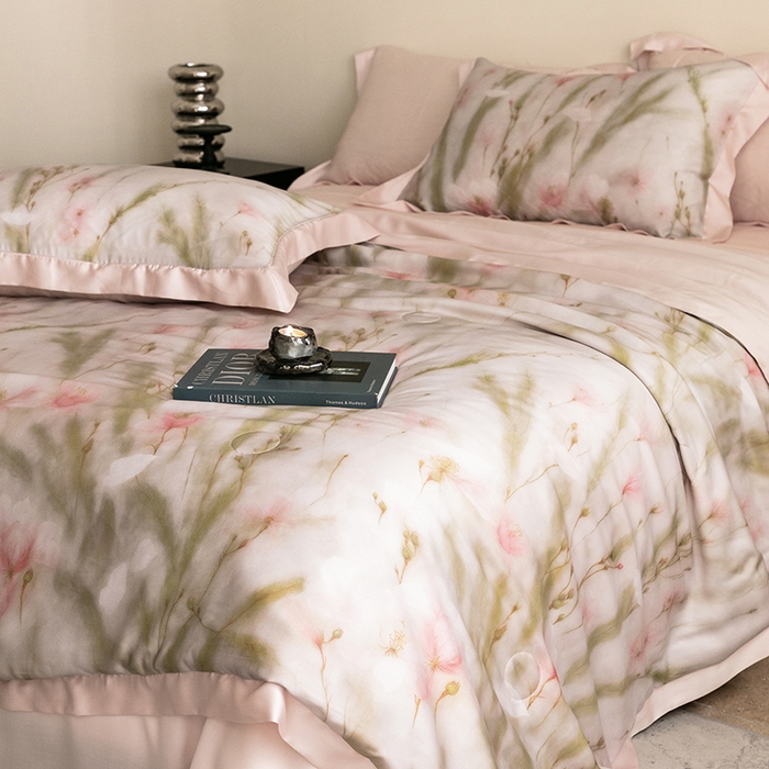 91家纺网 家纺一手货源 找家纺 立奥被业 2025年新款100%莱赛尔夏被莱赛尔夏被四件套天丝夏凉被 蝶恋花-粉