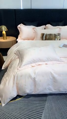 91家纺网 家纺一手货源 找家纺 莱豫 2025新款100支新疆阿克苏长绒棉提花四件套 郁金香玉