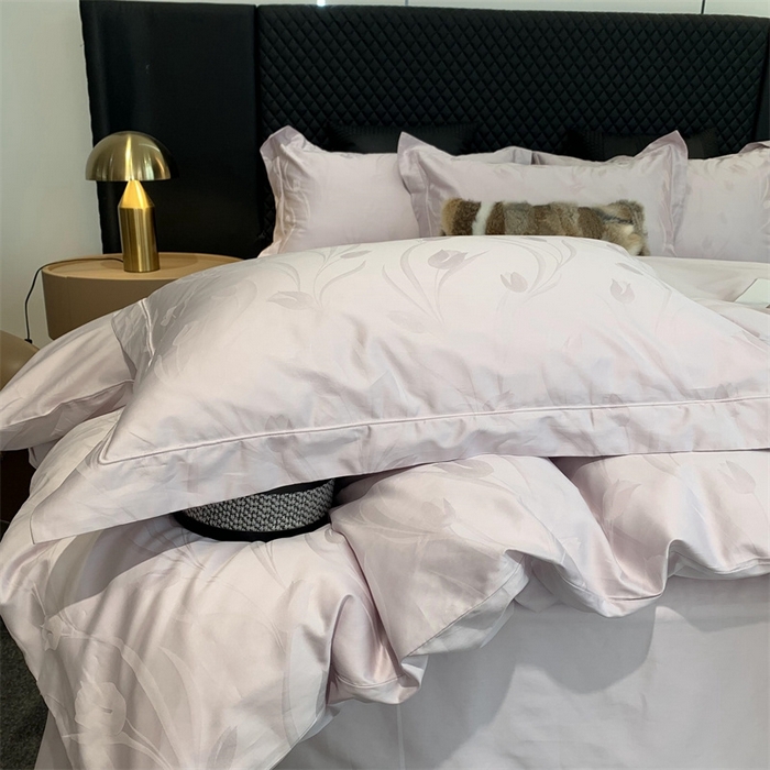 91家纺网 家纺一手货源 找家纺 莱豫 2025新款100支新疆阿克苏长绒棉提花四件套 郁金香紫