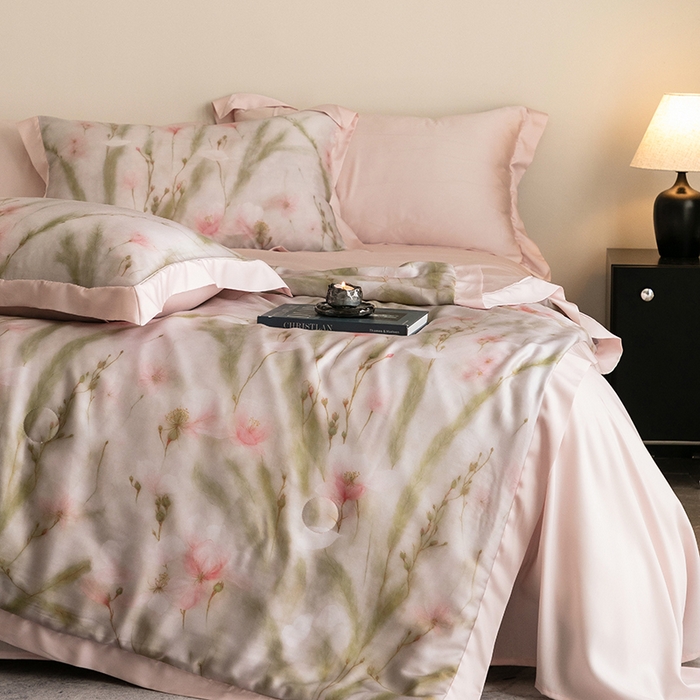 91家纺网 家纺一手货源 找家纺 立奥被业 2025年新款100%莱赛尔夏被莱赛尔夏被四件套天丝夏凉被 蝶恋花-粉