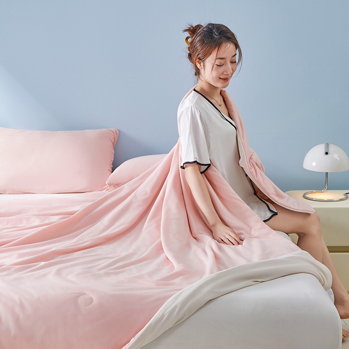 91家纺网 家纺一手货源 找家纺 （总）梦恬佳 2025新款高克重A类双拼凉感丝针织棉夏凉被