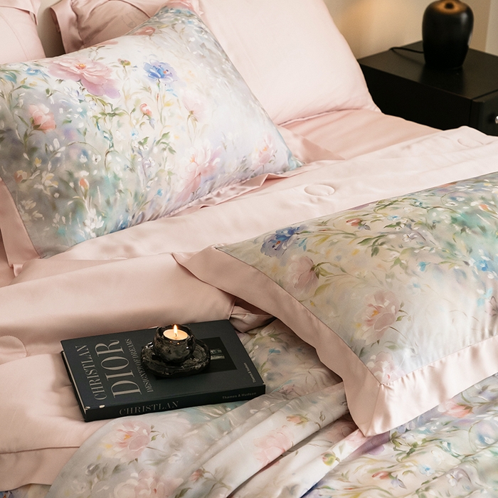 91家纺网 家纺一手货源 找家纺 立奥被业 2025年新款100%莱赛尔夏被莱赛尔夏被四件套天丝夏凉被 虞美人-粉