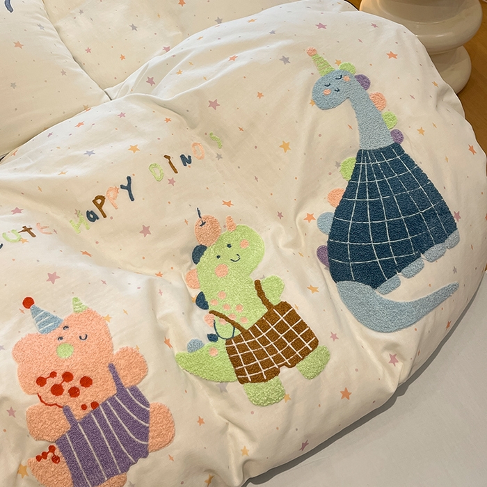 91家纺网 家纺一手货源 找家纺 蓝邻家纺 2025年新款全棉双层纱毛巾绣四件套系列 奇幻王国