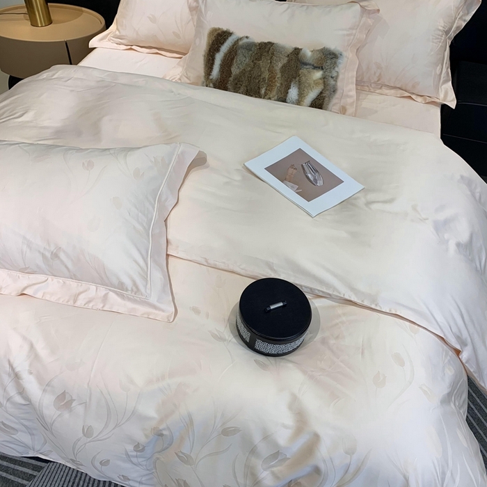 91家纺网 家纺一手货源 找家纺 莱豫 2025新款100支新疆阿克苏长绒棉提花四件套 郁金香玉