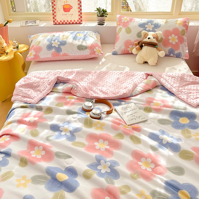 91家纺网 家纺一手货源 找家纺 恒畅 2025新款A类水洗棉印花豆豆被抗菌夏被夏凉被空调被 轻纱漫舞