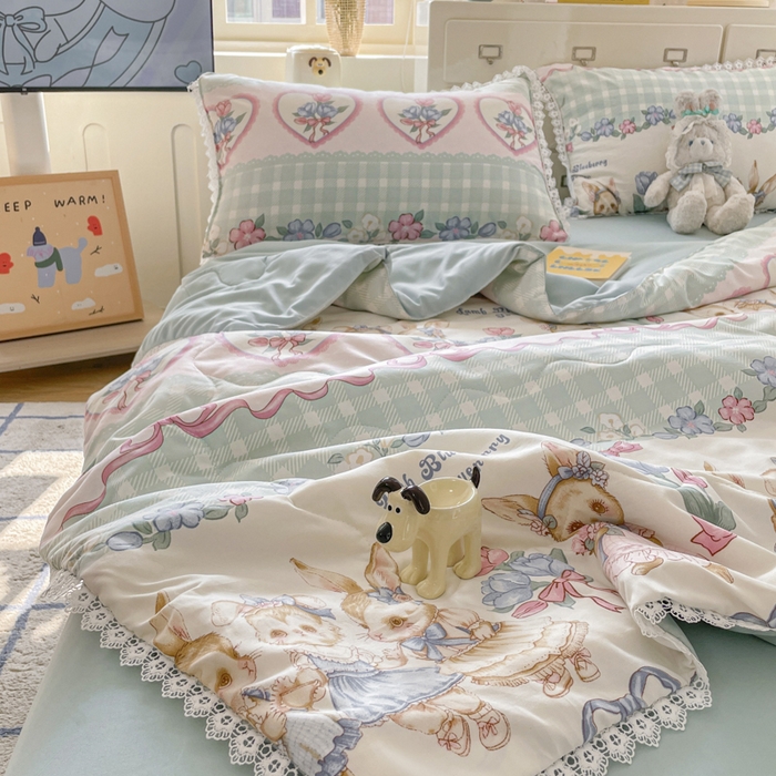 91家纺网 家纺一手货源 找家纺 老帅的工厂店 2025新款A类印花洛丽塔夏被（提供买家秀） 甜心可可兔