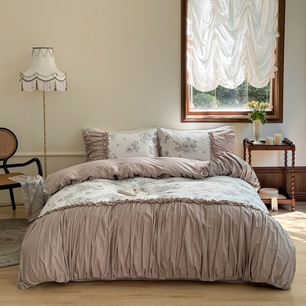 91家纺网 家纺一手货源 找家纺 TT.one 塔塔家居 2025新款全棉法式打褶印花四件套-花园派对 朵苏