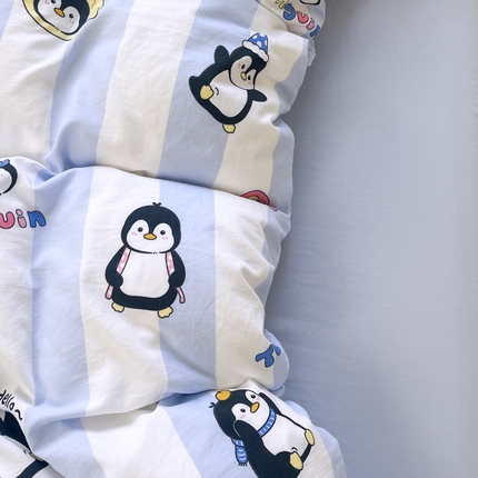 91家纺网 家纺一手货源 找家纺 N先生+V 13814689556 发大图/买家秀 2025新款ins博主风超柔印花卡通水洗棉系列 萌企鹅