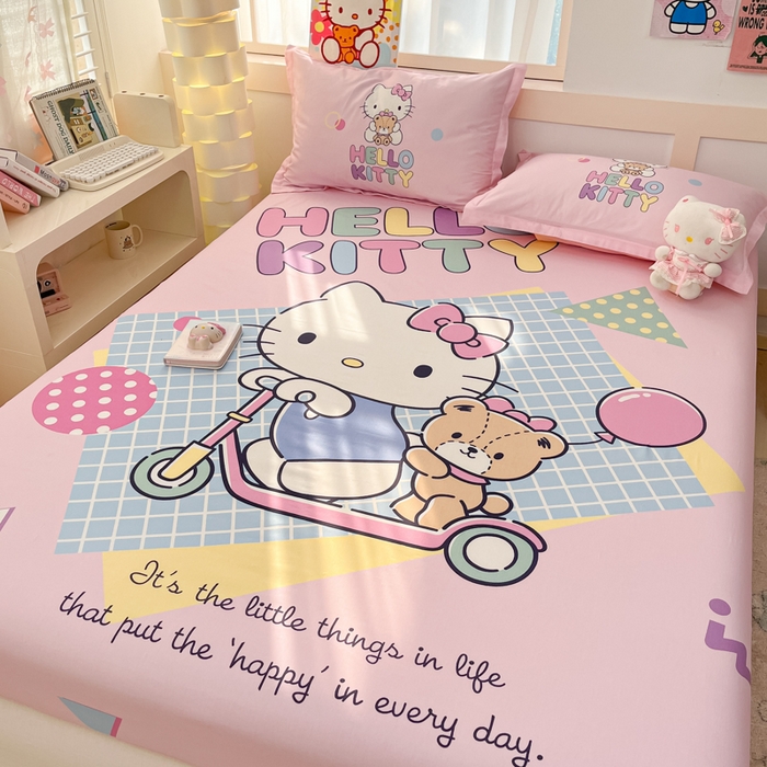 91家纺网 家纺一手货源 找家纺 博雅 2025新款三丽鸥全棉大版床笠-第二批 滑板KT猫