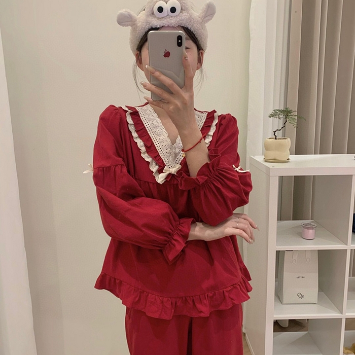 91家纺网 家纺一手货源 找家纺 （总）妍景家居生活馆 2025新款韩系V领蝴蝶结套装酒红家居服