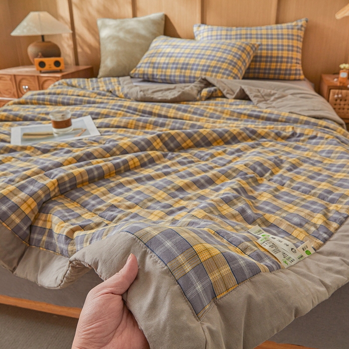 91家纺网 家纺一手货源 找家纺 猎鹿人家纺2025新款A类无印风水洗棉新疆棉花夏被 诺卡黄