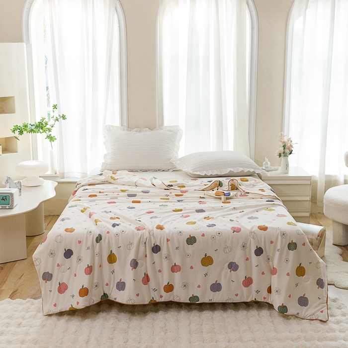 91家纺网 家纺一手货源 找家纺 优被业 2025新款A类牛奶丝针织棉夏被20%大豆(四周踩棉)软糯夏凉被空调被 贝贝南瓜