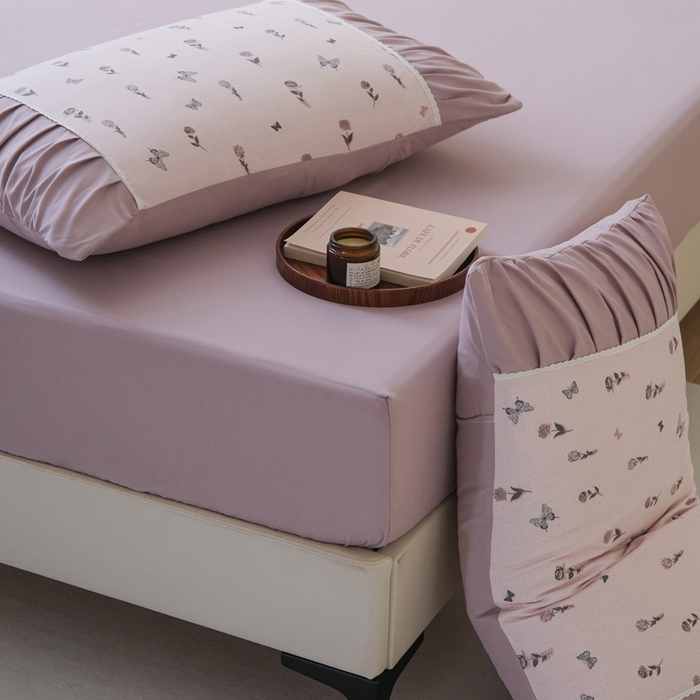 91家纺网 家纺一手货源 找家纺 布可家纺 2025新款A类法式清新褶皱印花四件套 花间萤梦