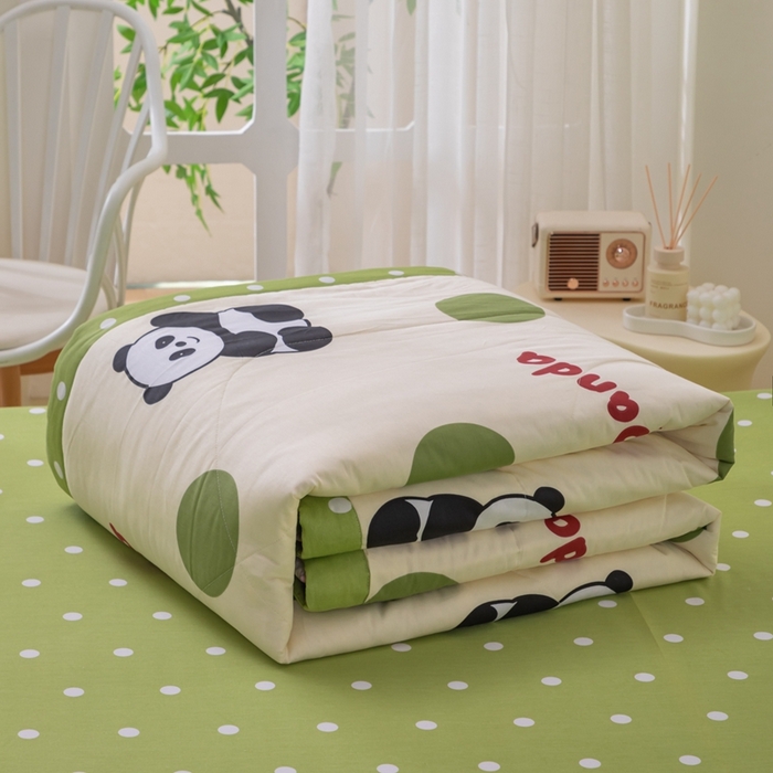 91家纺网 家纺一手货源 找家纺 鑫棉坊 【又降价啦】2025新款全棉A类印花纯棉花夏被可机洗空调被 可爱熊猫-绿