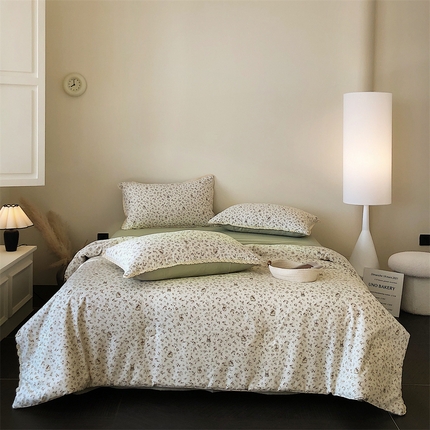 换种生活 2025新款水溶小花边针织单夏被 四件套 多多兔