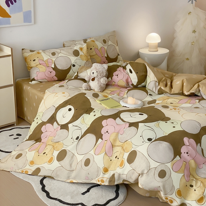 91家纺网 家纺一手货源 找家纺 慕希家纺 2025新款全棉13372印花四件套 熊熊总动员