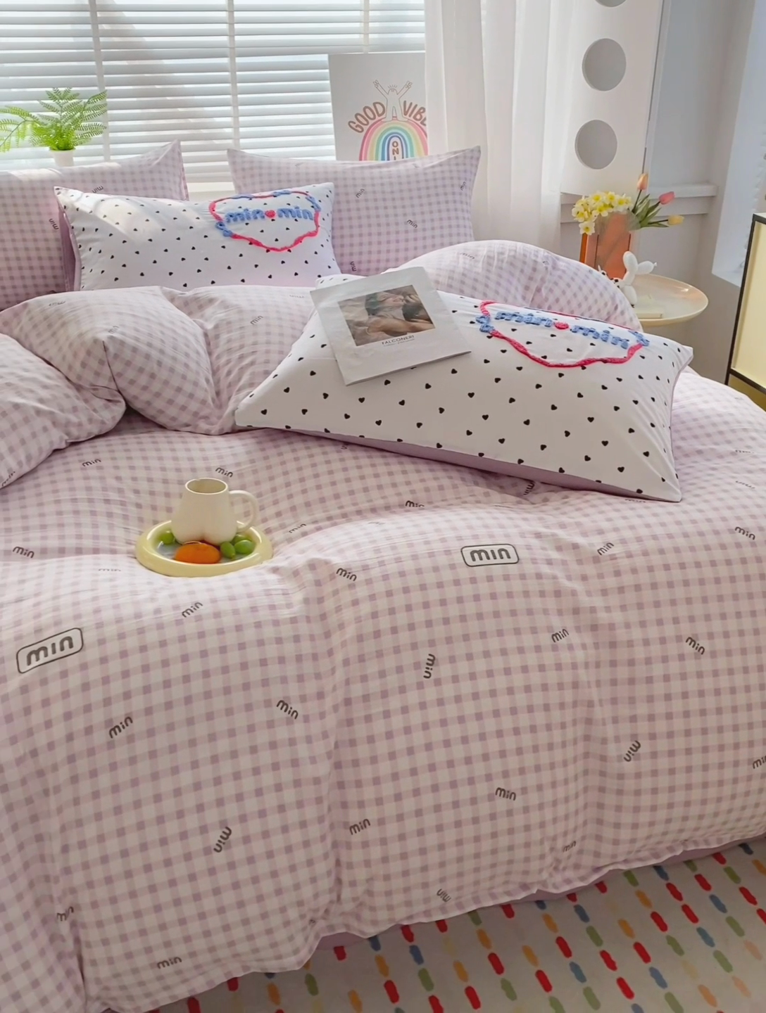 91家纺网 家纺一手货源 找家纺 大麦乐田2025新款四季亲肤可爱柔软毛巾绣四件套-彩格乐园系列 咪妮 紫