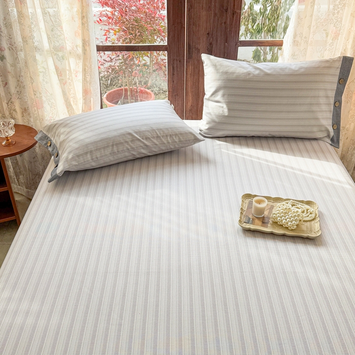 91家纺网 家纺一手货源 找家纺 简宜家居 2025新款宽边纯棉全棉老粗布床单 疏条-灰咖宽边
