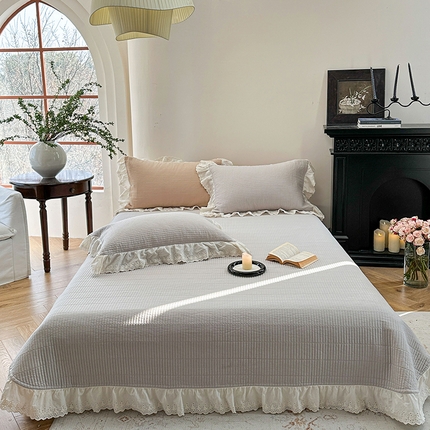 诗黛尔 2025春夏新品全棉斜纹花边夹棉床盖-雅纹系列 雅纹-灰