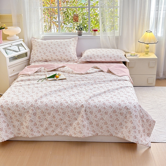 91家纺网 家纺一手货源 找家纺 元元被芯 2025新款40支13372全棉印花夏被四件套 缘月