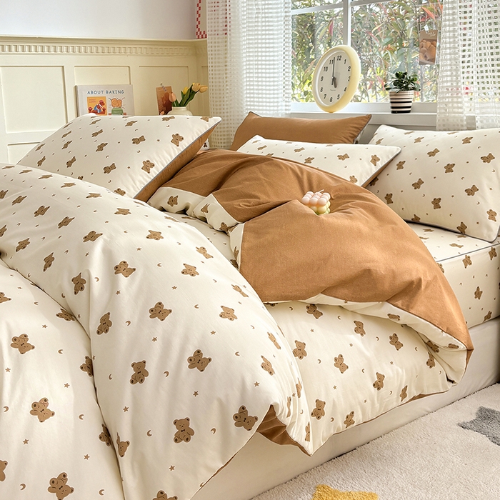 91家纺网 家纺一手货源 找家纺 元元被芯 2025新款40支13372全棉印花全棉隐藏式夹棉被套 熊尼