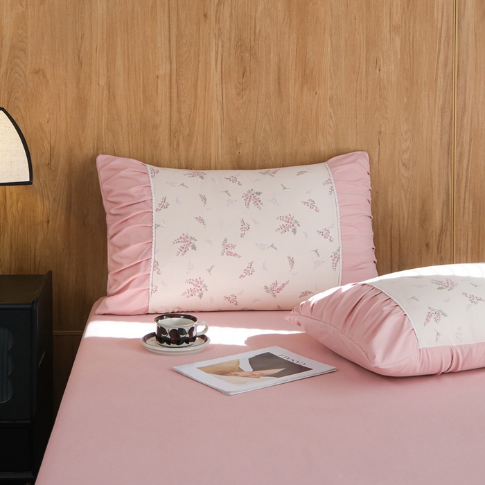 91家纺网 家纺一手货源 找家纺 布可家纺 2025新款A类法式清新褶皱印花四件套 丁香紫藤