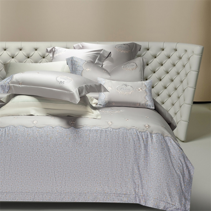 91家纺网 家纺一手货源 找家纺 高大尚婚庆馆 2025新款艾能棉高端绣花四件套-巴黎甜心 巴黎甜心-绅士灰