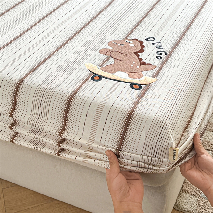 91家纺网 家纺一手货源 找家纺 笙意家纺2025新款全棉老粗布单床笠 滑板恐龙