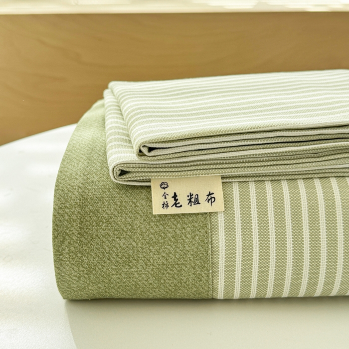 91家纺网 家纺一手货源 找家纺 简宜家居 2025新款宽边纯棉全棉老粗布床单 条纹-绿野宽边