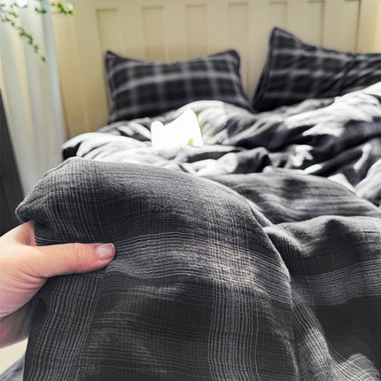 91家纺网 家纺一手货源 找家纺 （总）萝莉家纺 2025新款复古全棉A类色织双层纱皱皱纱格子四件套