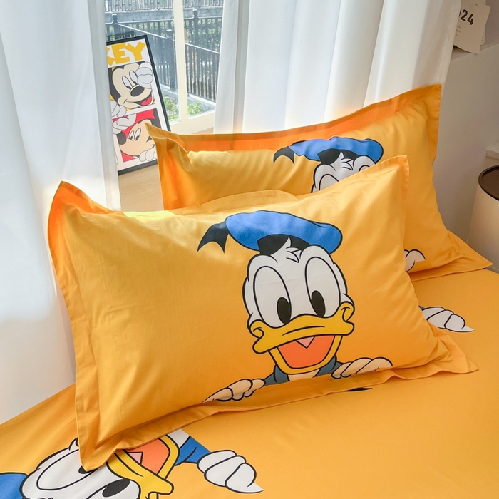 91家纺网 家纺一手货源 找家纺 典曼家纺 2025新款迪士尼大版印花卡通四件套 开心鸭