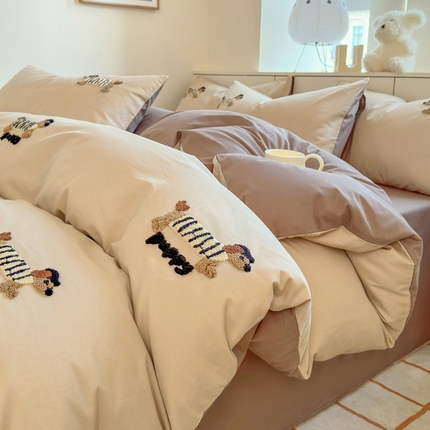 91家纺网 家纺一手货源 找家纺 （总）莱登卡奴 2025新款A类全棉13372毛巾绣四件套