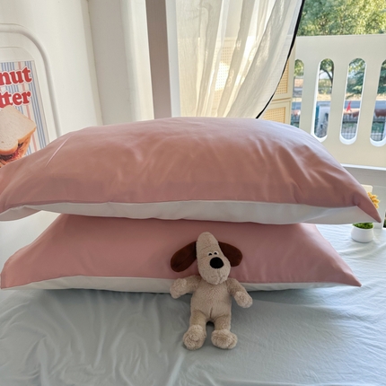 91家纺网 家纺一手货源 找家纺 （总）百寐  2025年春夏纯色水洗真丝单品双拼素色枕芯保护套48*74cm