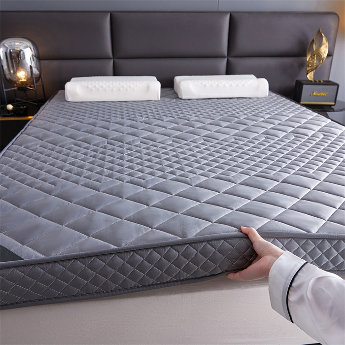 91家纺网 家纺一手货源 找家纺 艺博床垫 2025新款真丝椰棕床垫 高雅灰